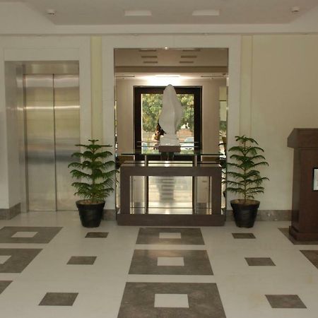 Hotel Western Court Chandigarh Exterior photo